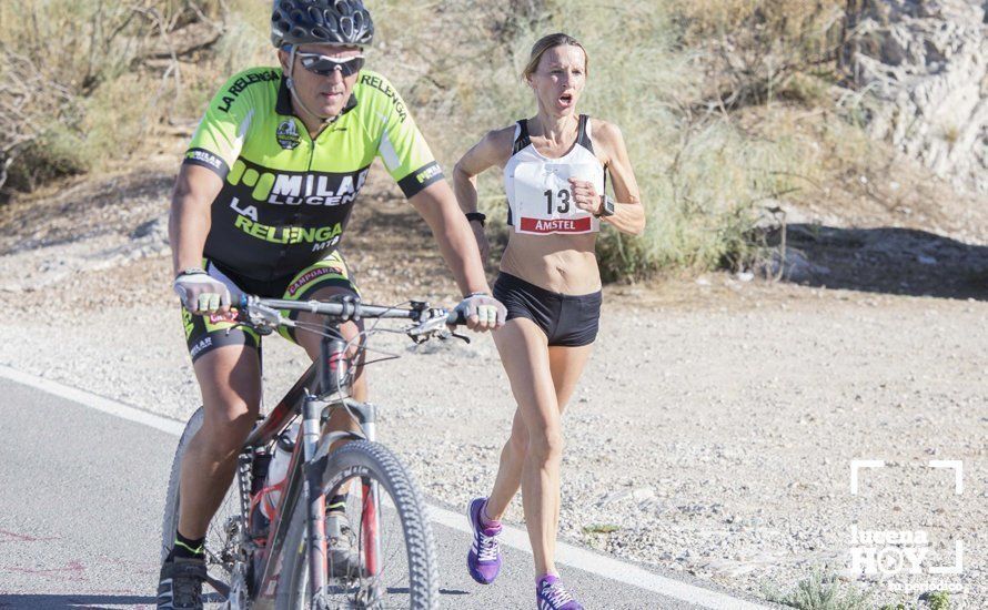 GALERÍA: I Carrera de Subida al Santuario de la Virgen de Araceli tiñe la sierra de azul