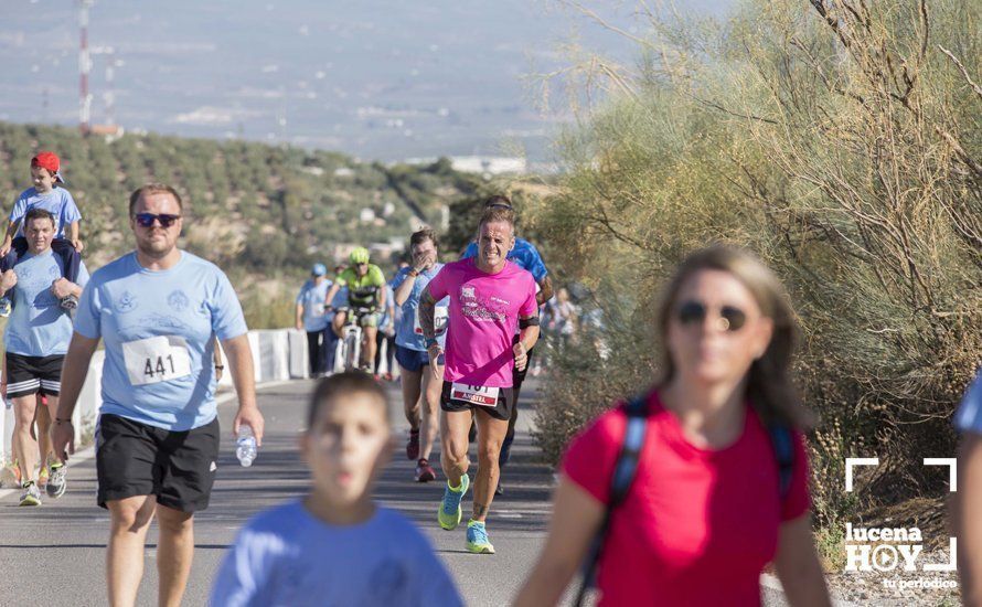 GALERÍA: I Carrera de Subida al Santuario de la Virgen de Araceli tiñe la sierra de azul