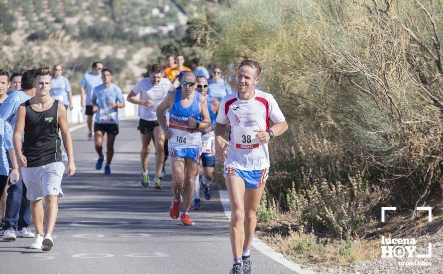 GALERÍA: I Carrera de Subida al Santuario de la Virgen de Araceli tiñe la sierra de azul