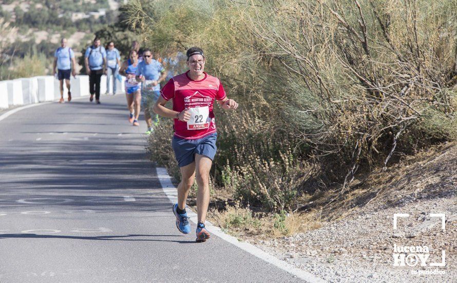 GALERÍA: I Carrera de Subida al Santuario de la Virgen de Araceli tiñe la sierra de azul