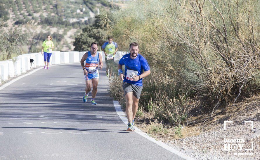 GALERÍA: I Carrera de Subida al Santuario de la Virgen de Araceli tiñe la sierra de azul