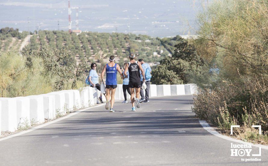 GALERÍA: I Carrera de Subida al Santuario de la Virgen de Araceli tiñe la sierra de azul