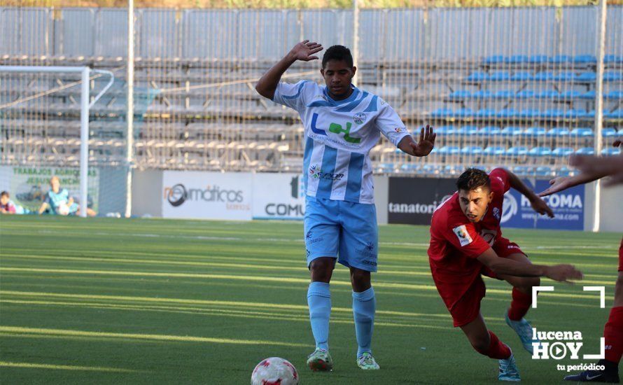 GALERÍA: Festival de juego del Ciudad de Lucena frente al Castilleja C.F. (2-0) en un soberbio partido