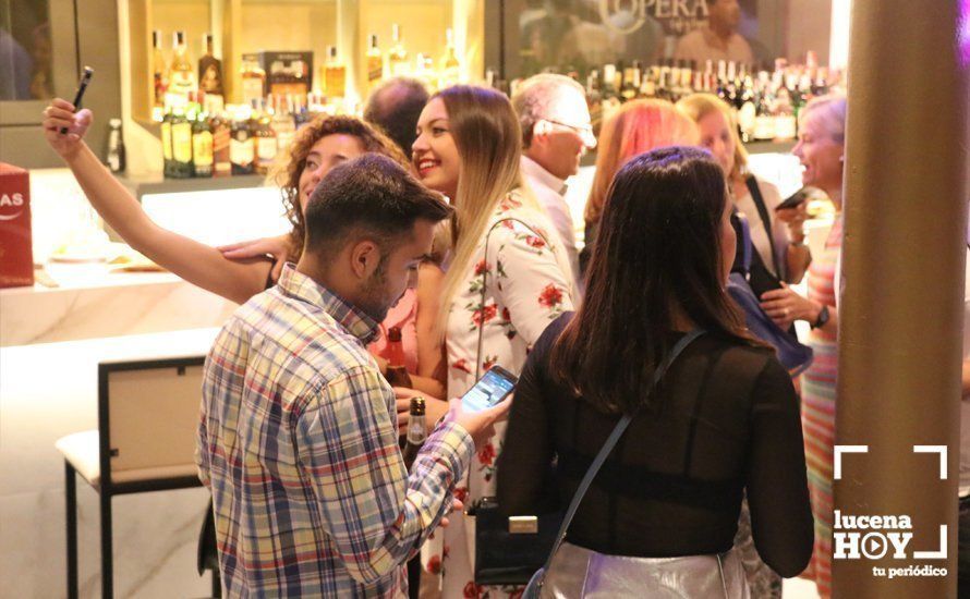 GALERÍA: Abre sus puertas Ópera Café y Copas, un nueva oferta de ocio para la tarde y noche lucentina GALERÍA: Abre sus puertas Ópera Café y Copas, un nueva oferta de ocio para la tarde y noche lucentina