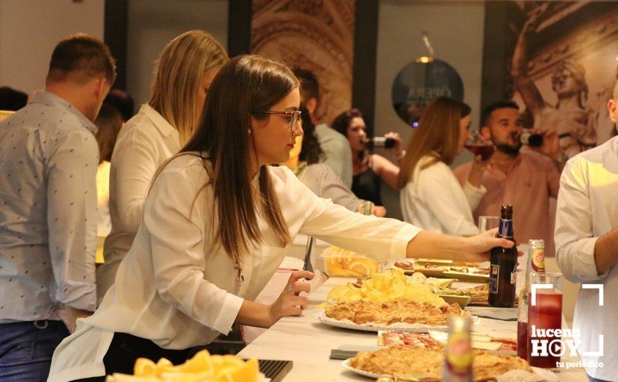 GALERÍA: Abre sus puertas Ópera Café y Copas, un nueva oferta de ocio para la tarde y noche lucentina GALERÍA: Abre sus puertas Ópera Café y Copas, un nueva oferta de ocio para la tarde y noche lucentina