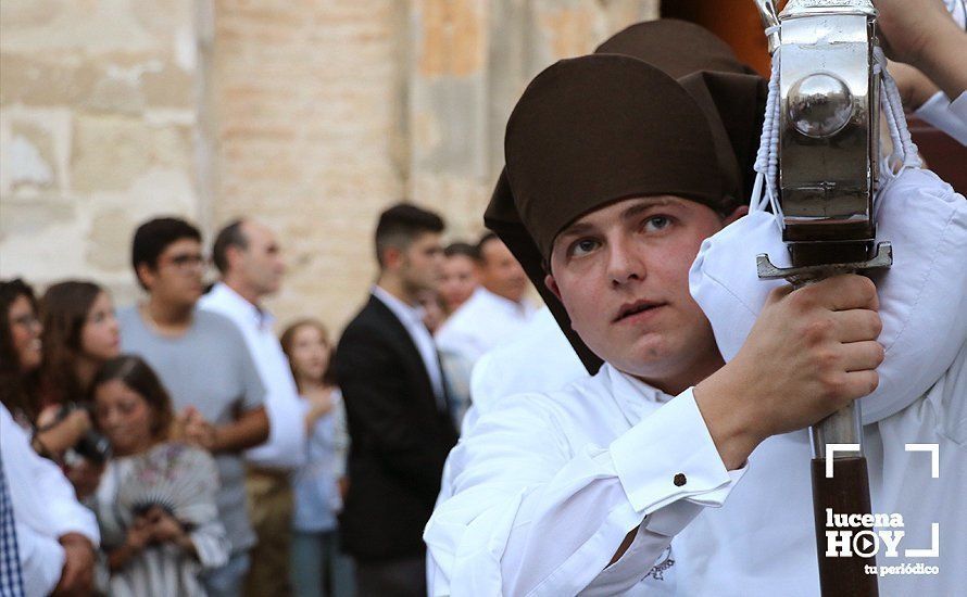 GALERÍA: Santa Teresa de Jesús recorre las calles de Lucena en solemne procesión