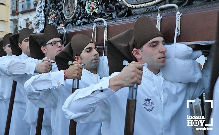 GALERÍA: Santa Teresa de Jesús recorre las calles de Lucena en solemne procesión