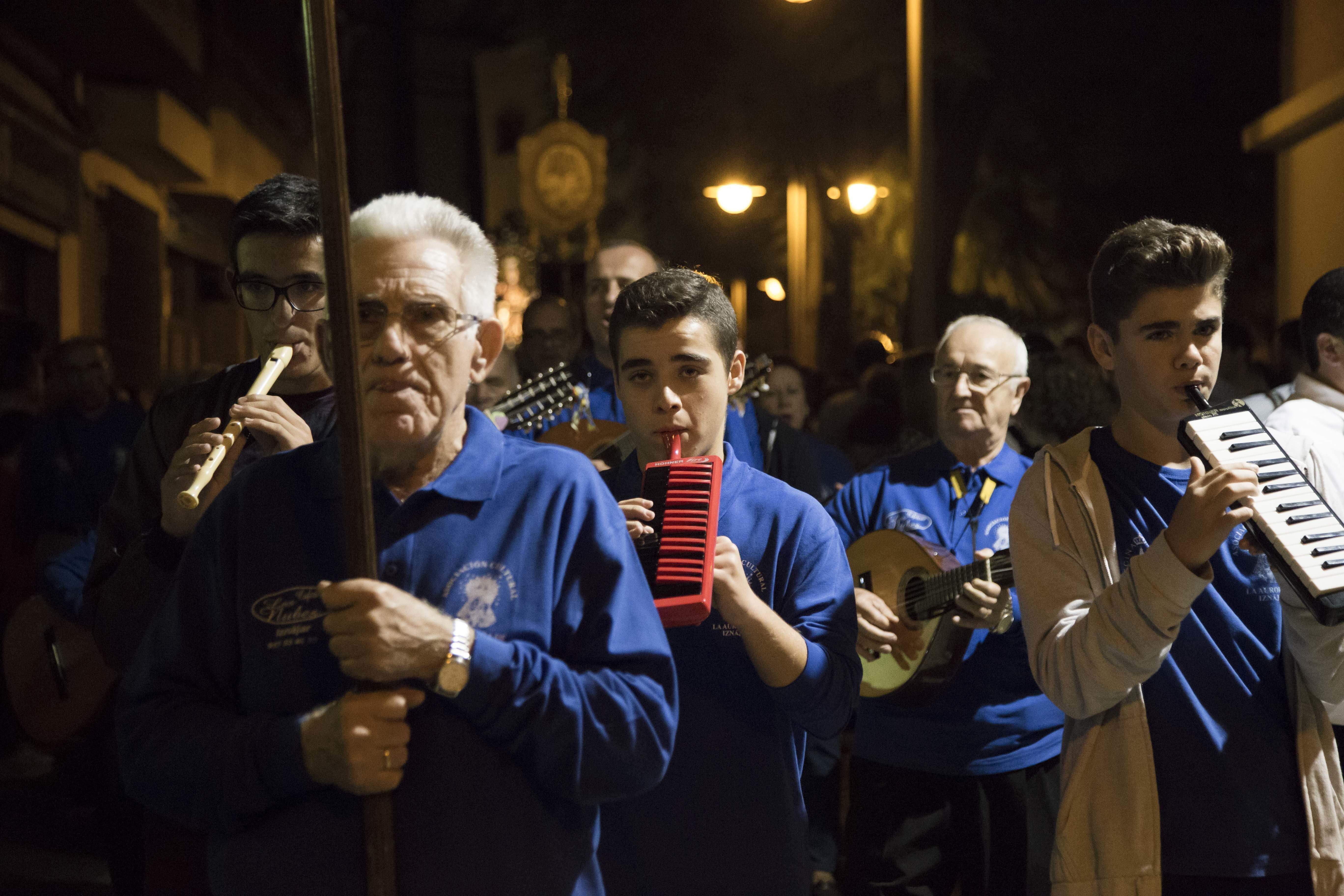 GALERÍA: La Misa Pontifical y el traslado procesional a su ermita cierra los actos conmemorativos del 300 Aniversario de la Cofradía de la Aurora