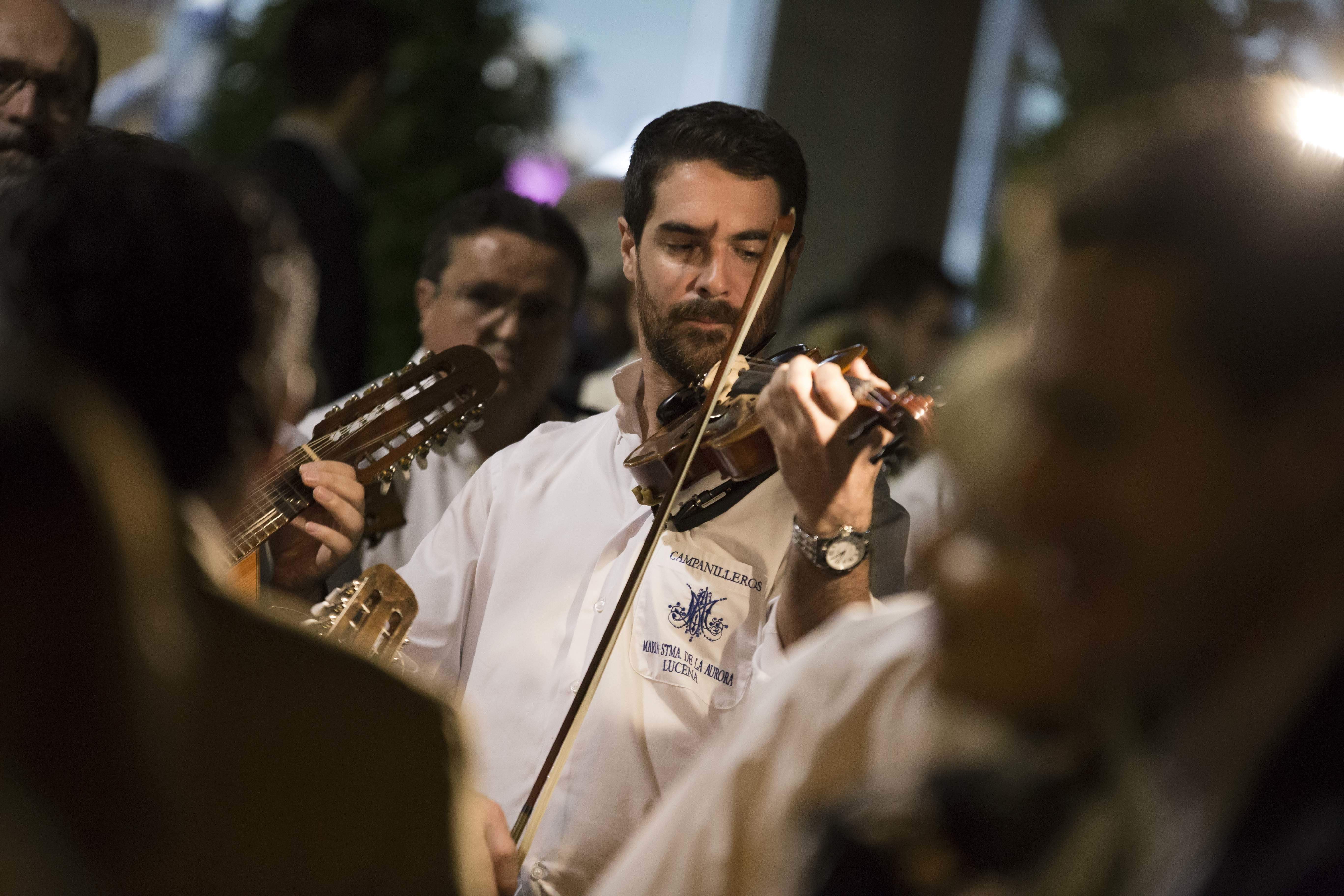 GALERÍA: La Misa Pontifical y el traslado procesional a su ermita cierra los actos conmemorativos del 300 Aniversario de la Cofradía de la Aurora GALERÍA: La Misa Pontifical y el traslado procesional a su ermita cierra los actos conmemorativos del 300 Aniversario de la Cofradía de la Aurora