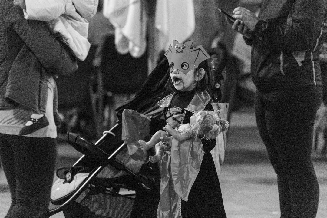 GALERÍA: Halloween, una noche de miedo en el centro de Lucena gracias al Centro Comercial Abierto