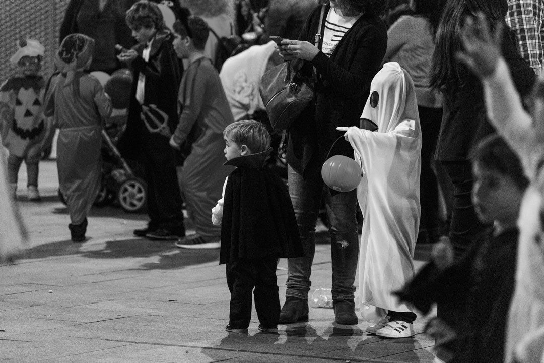 GALERÍA: Halloween, una noche de miedo en el centro de Lucena gracias al Centro Comercial Abierto