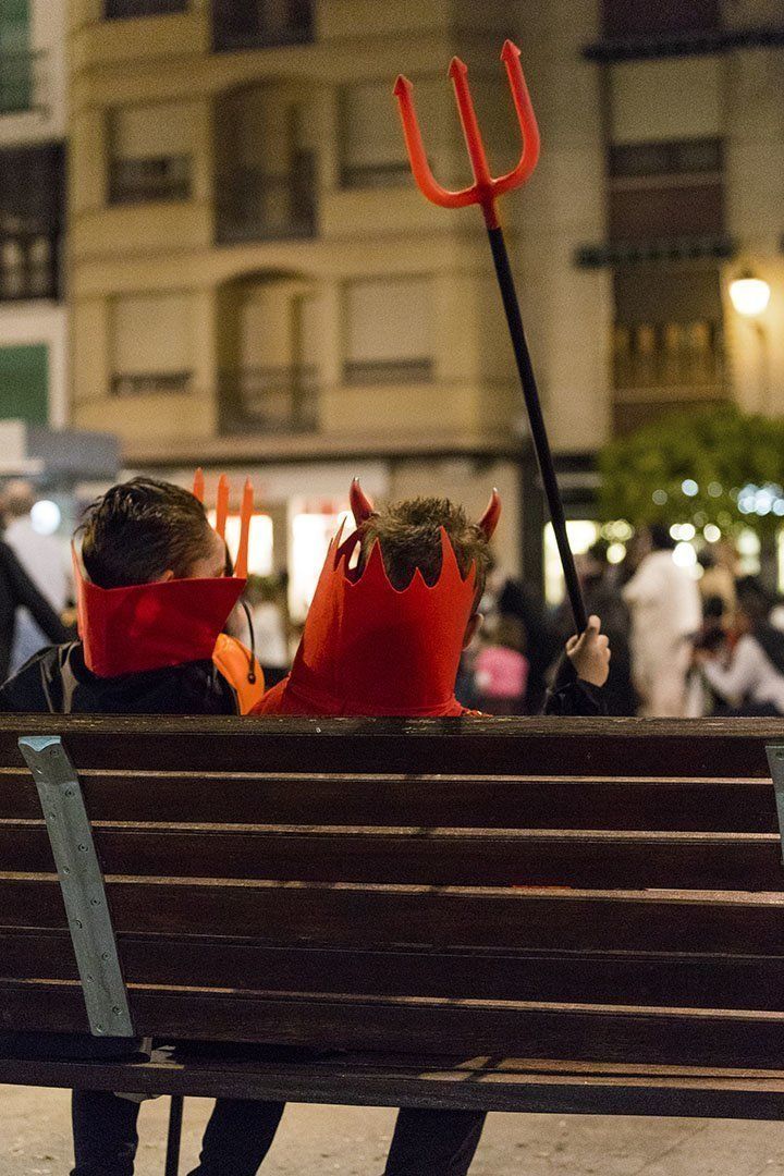 GALERÍA: Halloween, una noche de miedo en el centro de Lucena gracias al Centro Comercial Abierto