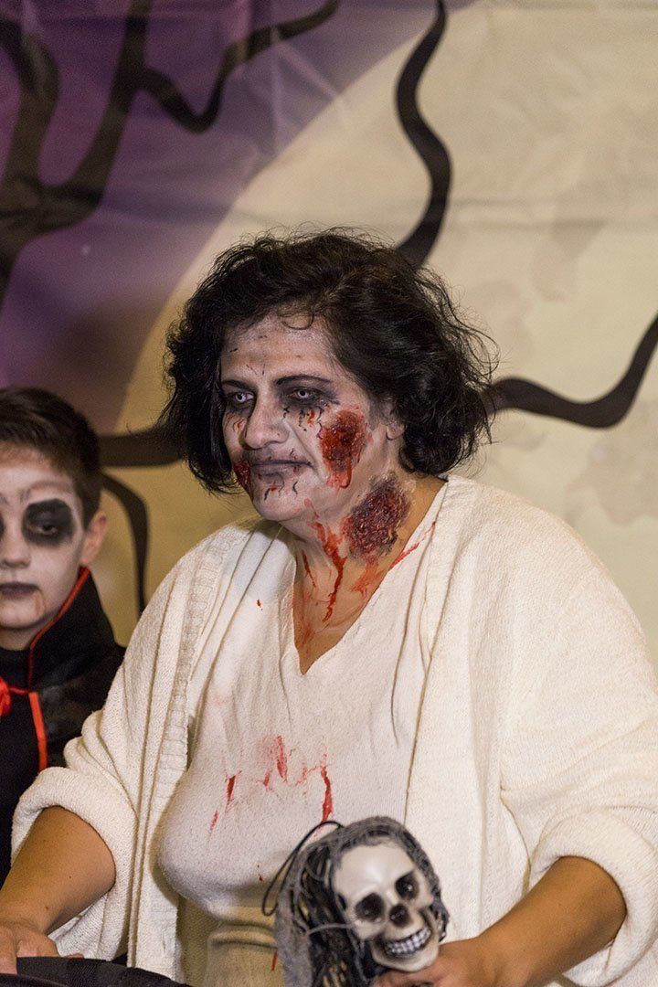 GALERÍA: Halloween, una noche de miedo en el centro de Lucena gracias al Centro Comercial Abierto