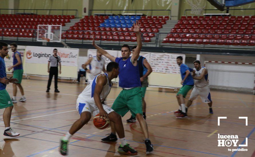 GALERÍA: El Club Baloncesto Lucena estrena su casillero de victorias tras imponerse por 87-47 al Guadalmestic Bujalance