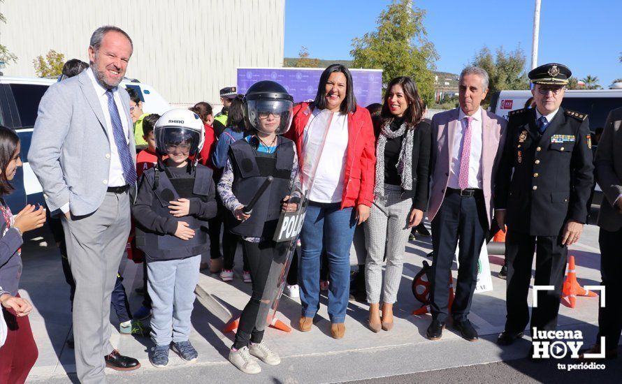 GALERÍA: Varios cientos de escolares asisten a las demostraciones en vivo y talleres de las III Jornadas dede Seguridad y Emergencias