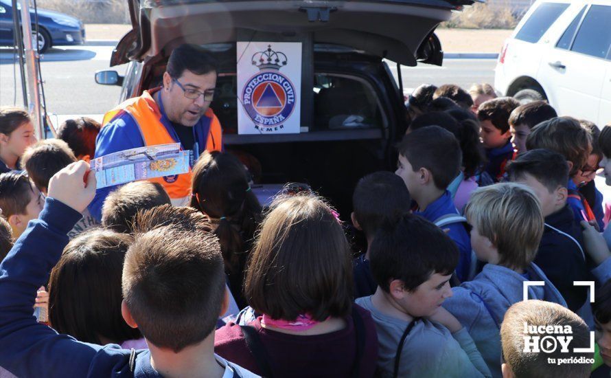 GALERÍA: Varios cientos de escolares asisten a las demostraciones en vivo y talleres de las III Jornadas dede Seguridad y Emergencias GALERÍA: Varios cientos de escolares asisten a las demostraciones en vivo y talleres de las III Jornadas dede Seguridad y Emergencias