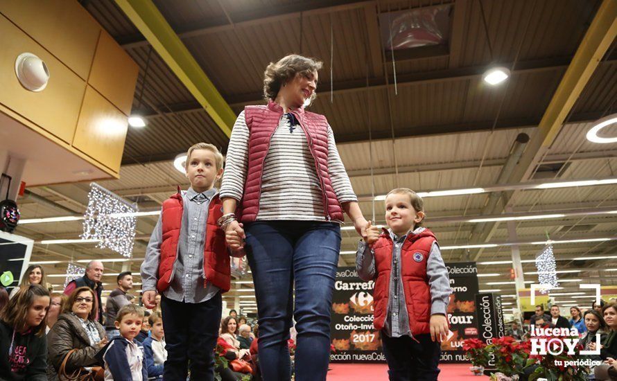 GALERÍA: Carrefour Lucena muestra en un desfile las tendencias más actuales para la temporada otoño-invierno