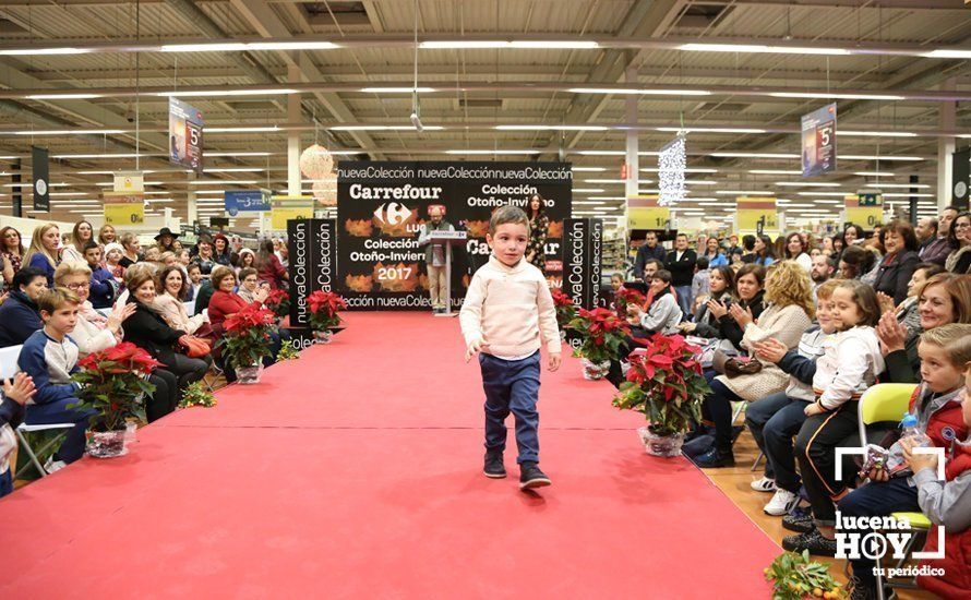 GALERÍA: Carrefour Lucena muestra en un desfile las tendencias más actuales para la temporada otoño-invierno