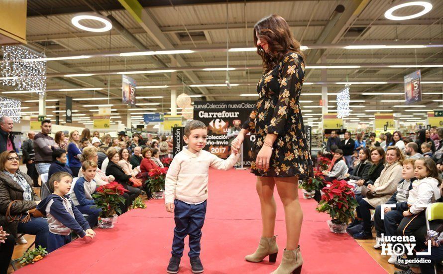 GALERÍA: Carrefour Lucena muestra en un desfile las tendencias más actuales para la temporada otoño-invierno