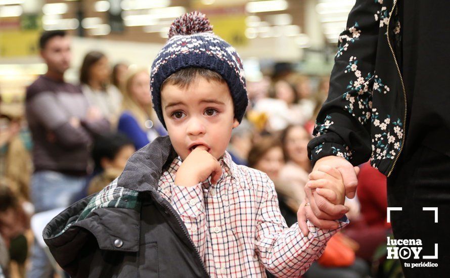 GALERÍA: Carrefour Lucena muestra en un desfile las tendencias más actuales para la temporada otoño-invierno