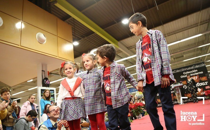 GALERÍA: Carrefour Lucena muestra en un desfile las tendencias más actuales para la temporada otoño-invierno