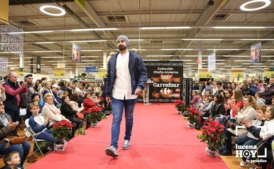 GALERÍA: Carrefour Lucena muestra en un desfile las tendencias más actuales para la temporada otoño-invierno