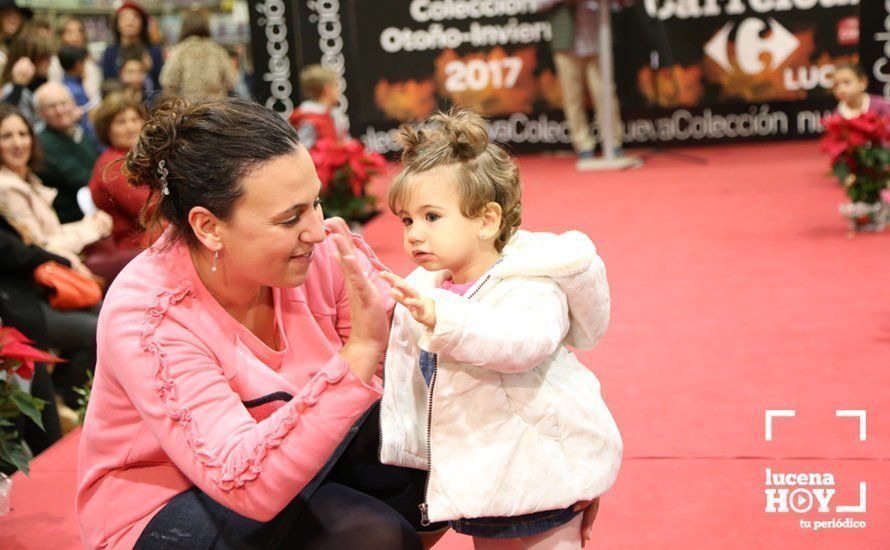 GALERÍA: Carrefour Lucena muestra en un desfile las tendencias más actuales para la temporada otoño-invierno