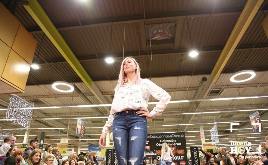 GALERÍA: Carrefour Lucena muestra en un desfile las tendencias más actuales para la temporada otoño-invierno GALERÍA: Carrefour Lucena muestra en un desfile las tendencias más actuales para la temporada otoño-invierno