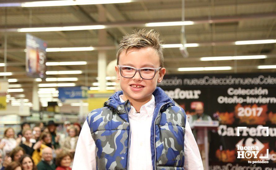 GALERÍA: Carrefour Lucena muestra en un desfile las tendencias más actuales para la temporada otoño-invierno