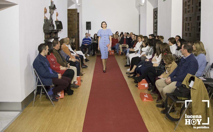 GALERÍA: La Feria FEVEN traslada sus actividades al Palacio de Santa Ana con un desfile de moda nupcial muy especial