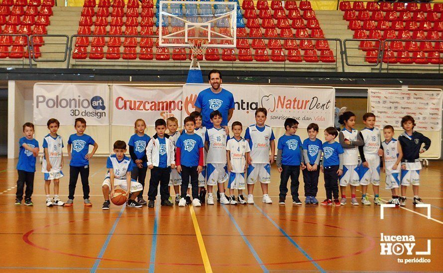 GALERÍA: Fiesta del Club Baloncesto 'Ciudad de Lucena' con la presentación oficial y la victoria senior frente a Fernán Núñez por un contundente 80-36