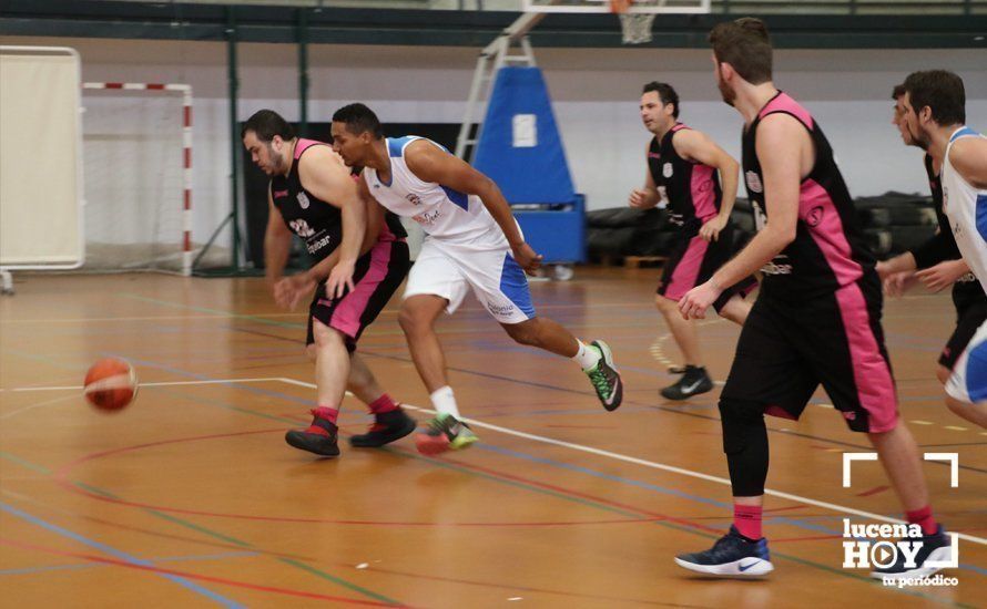 GALERÍA: Fiesta del Club Baloncesto 'Ciudad de Lucena' con la presentación oficial y la victoria senior frente a Fernán Núñez por un contundente 80-36