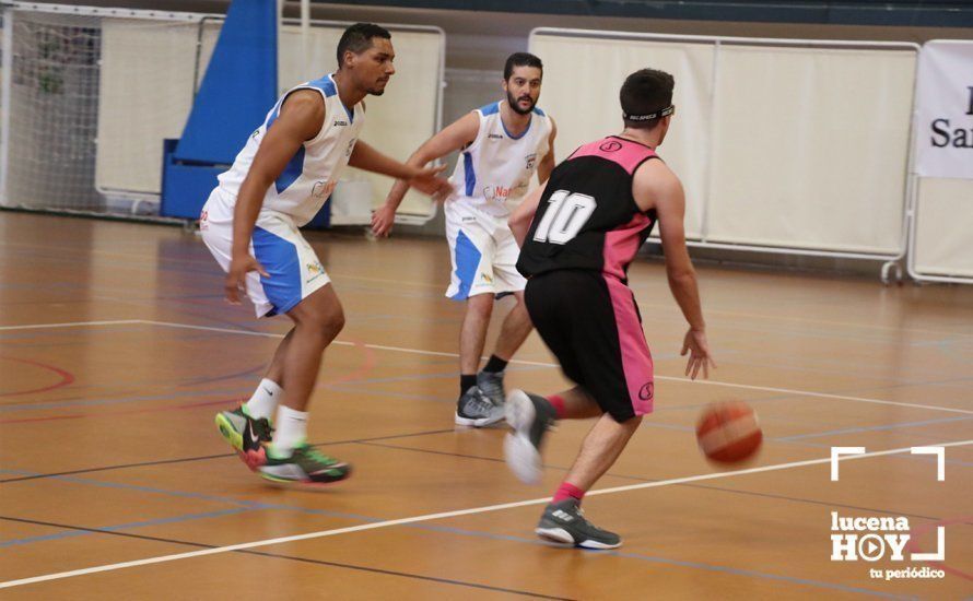 GALERÍA: Fiesta del Club Baloncesto 'Ciudad de Lucena' con la presentación oficial y la victoria senior frente a Fernán Núñez por un contundente 80-36