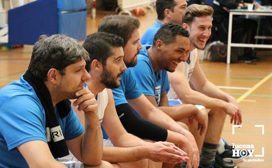 GALERÍA: Fiesta del Club Baloncesto 'Ciudad de Lucena' con la presentación oficial y la victoria senior frente a Fernán Núñez por un contundente 80-36