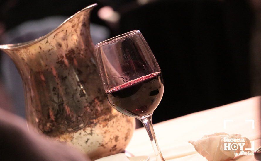 GALERÍA: "La sinestesia del vino" o la forma perfecta de aunar vinos, tapas creativas y música desde Lucena GALERÍA: "La sinestesia del vino" o la forma perfecta de aunar vinos, tapas creativas y música desde Lucena
