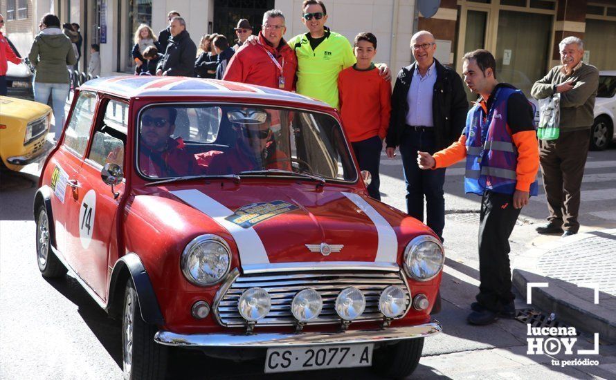 GALERÍA: Medio centenar de vehículos clásicos han tomado la salida en la Clásica de Regularidad Ciudad de Lucena