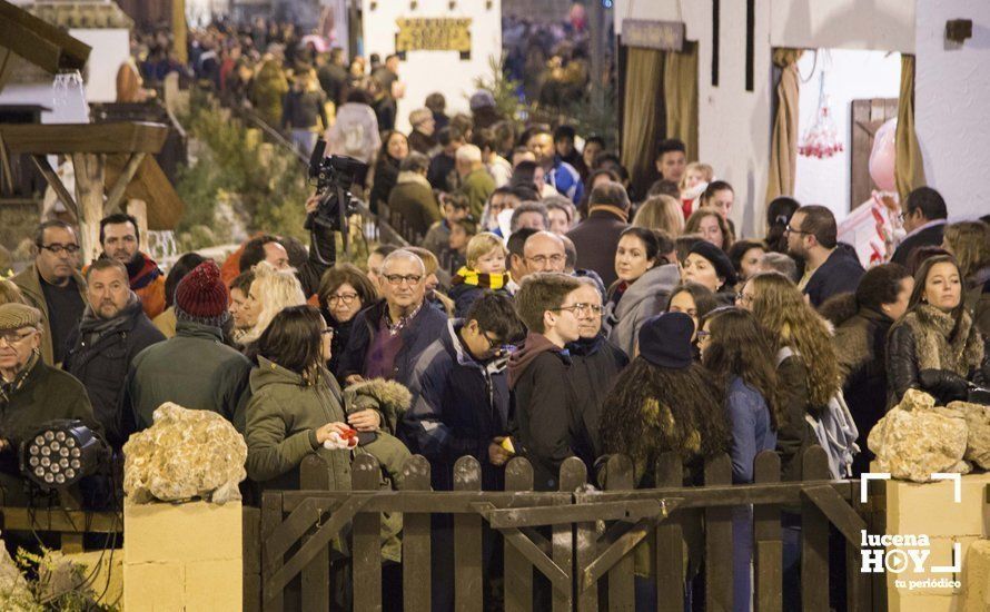 GALERÍA: ...y la Navidad llegó a Lucena GALERÍA: ...y la Navidad llegó a Lucena