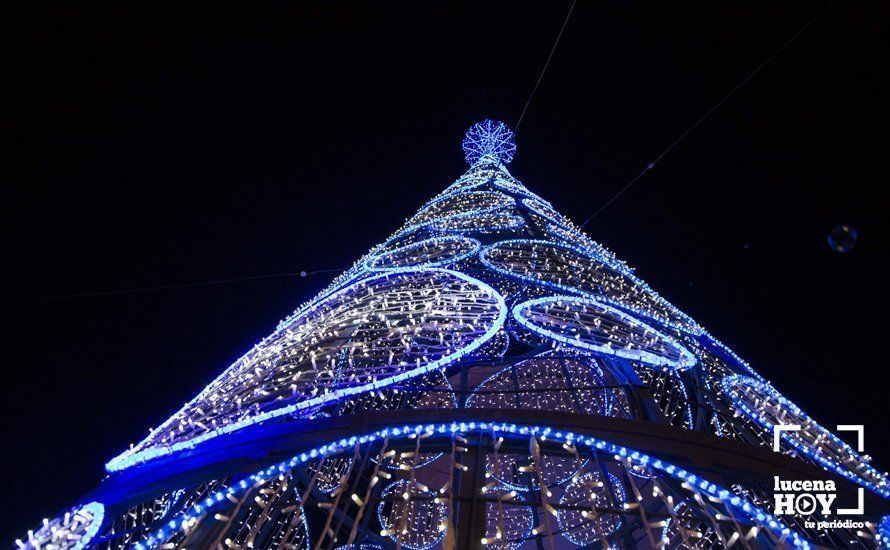 GALERÍA: ...y la Navidad llegó a Lucena GALERÍA: ...y la Navidad llegó a Lucena