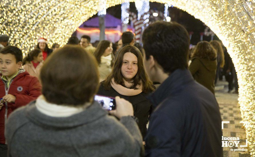 GALERÍA: ...y la Navidad llegó a Lucena GALERÍA: ...y la Navidad llegó a Lucena