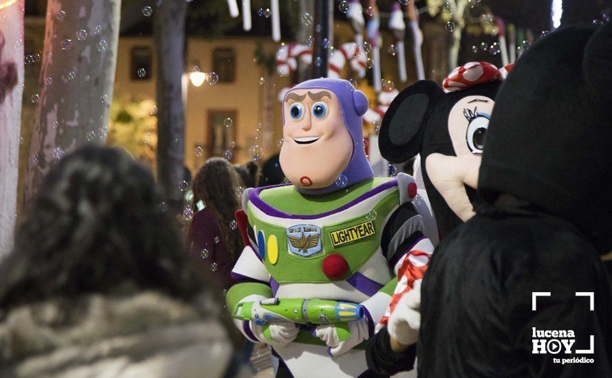 GALERÍA: ...y la Navidad llegó a Lucena GALERÍA: ...y la Navidad llegó a Lucena