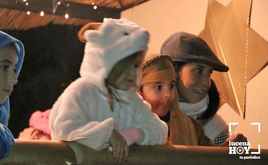 GALERÍA: Los Reyes Magos hacen una primera parada en Campo de Aras antes de llegar a Lucena