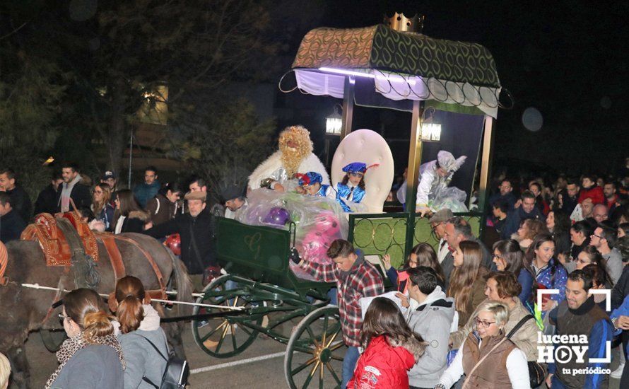 GALERÍA: Los Reyes Magos hacen una primera parada en Campo de Aras antes de llegar a Lucena GALERÍA: Los Reyes Magos hacen una primera parada en Campo de Aras antes de llegar a Lucena