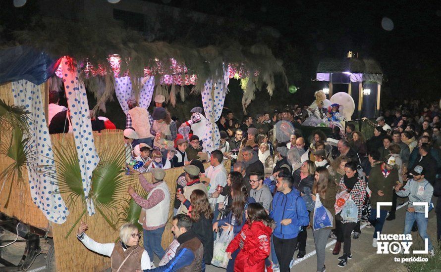 GALERÍA: Los Reyes Magos hacen una primera parada en Campo de Aras antes de llegar a Lucena