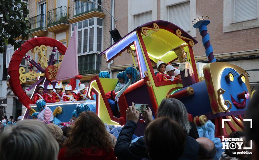 Galería (y II): Cabalgata de la Ilusión, otras cien fotos de la gran fiesta de los Reyes Magos en Lucena