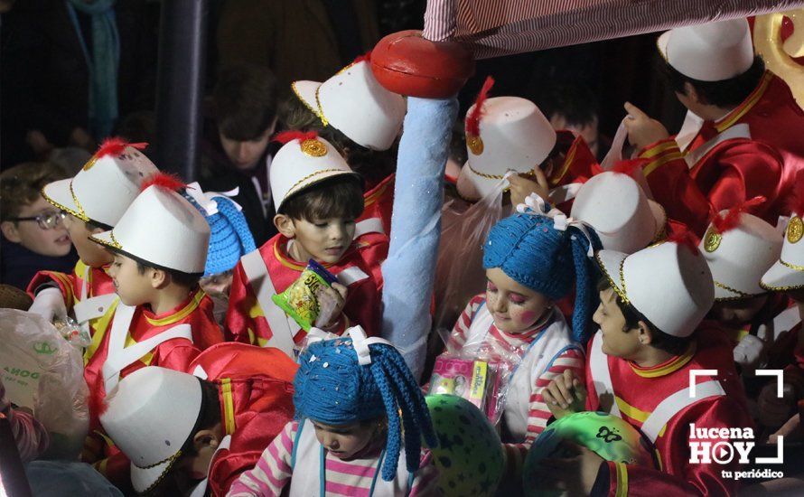 Galería (y II): Cabalgata de la Ilusión, otras cien fotos de la gran fiesta de los Reyes Magos en Lucena