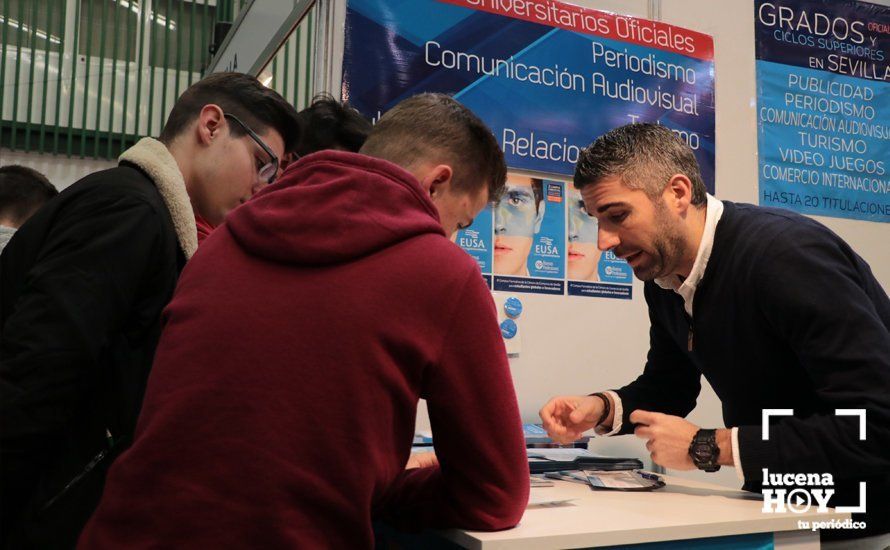 GALERÍA: Abre sus puertas el XV Salón del Estudiante de Lucena con la previsión de recibir a más de 6.000 jóvenes en tres días