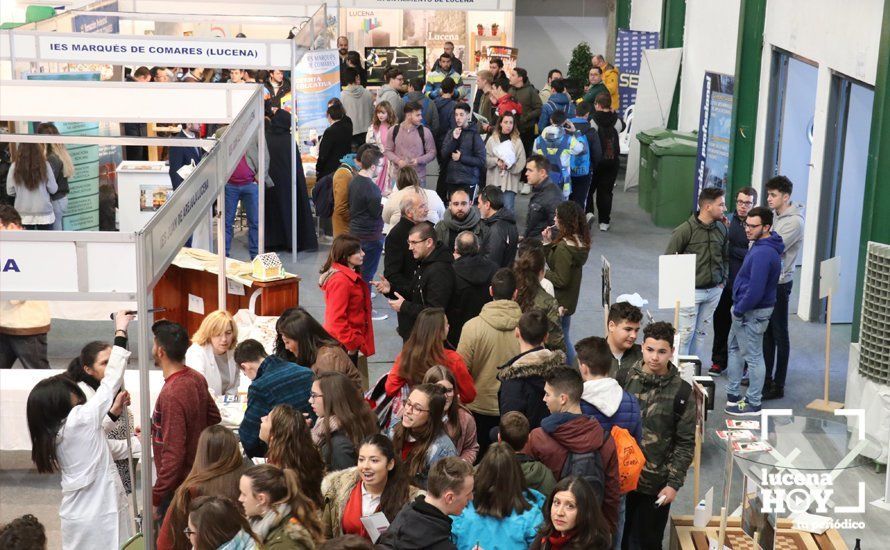 GALERÍA: Abre sus puertas el XV Salón del Estudiante de Lucena con la previsión de recibir a más de 6.000 jóvenes en tres días