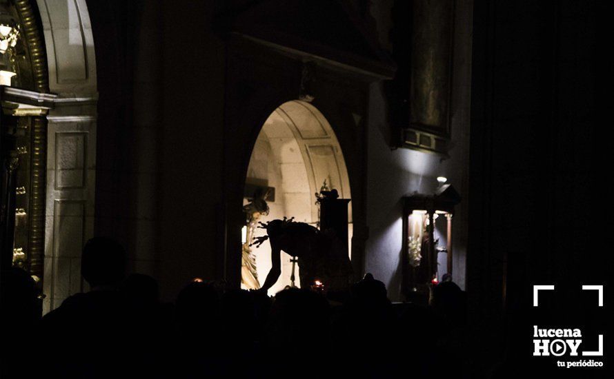 GALERÍA: Vía Crucis "interior" del Stmo. Cristo de la Humillación de la cofradía de Servitas