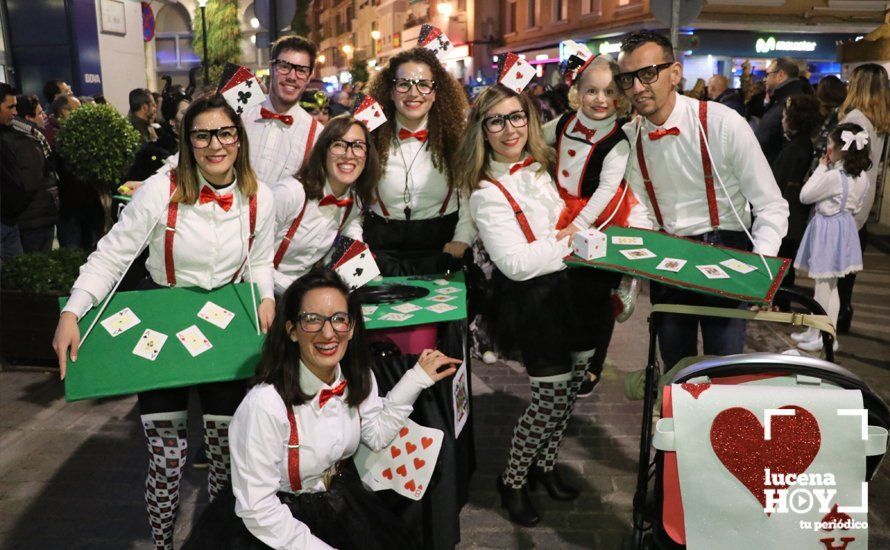 GALERÍA: Cientos de personas llenan de color y alegría el centro de la ciudad con el Pasacalles del Carnaval