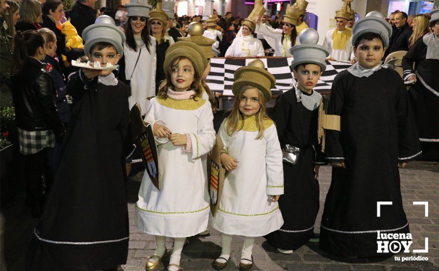 GALERÍA: Cientos de personas llenan de color y alegría el centro de la ciudad con el Pasacalles del Carnaval GALERÍA: Cientos de personas llenan de color y alegría el centro de la ciudad con el Pasacalles del Carnaval